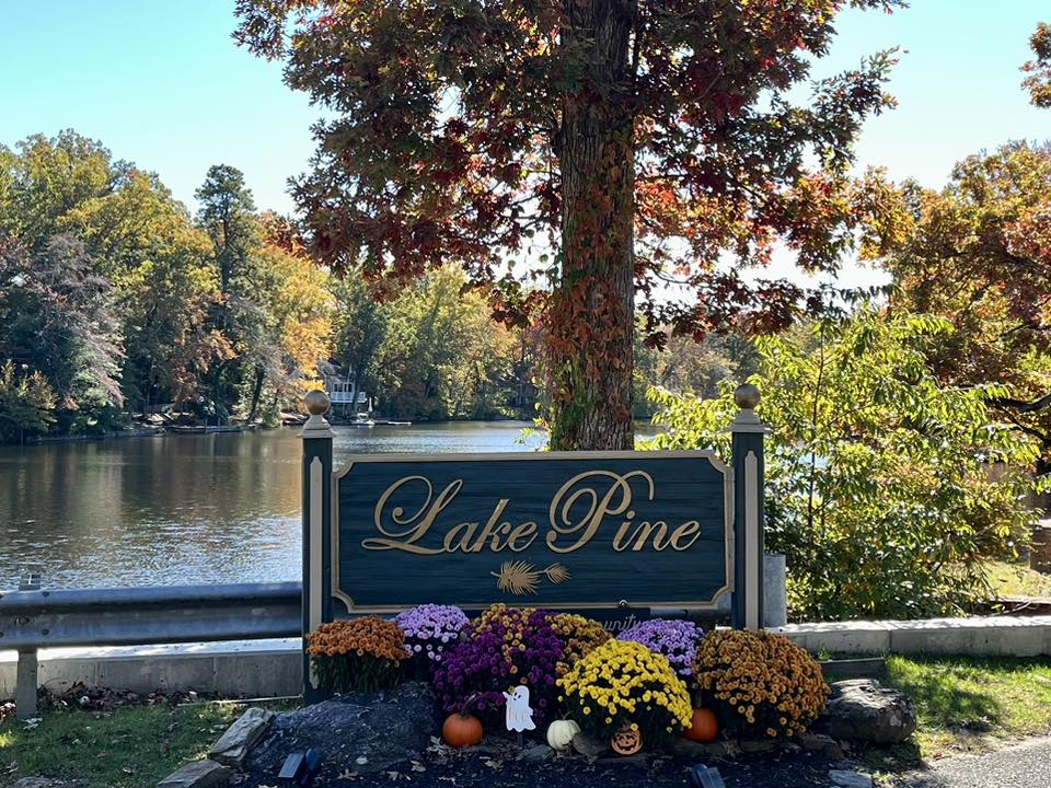 LakePine Sign - Fall 2023